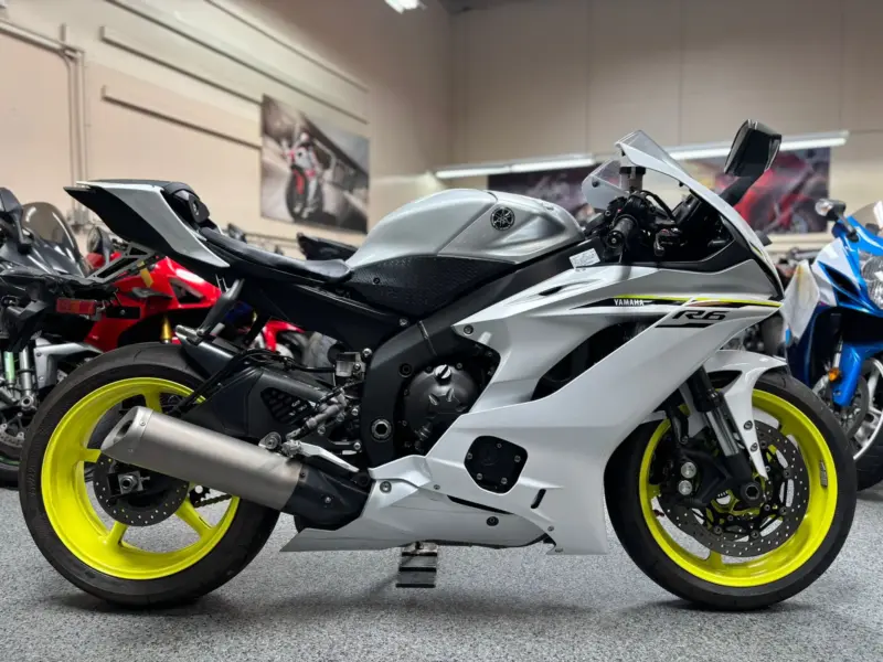 2017 Yamaha R6