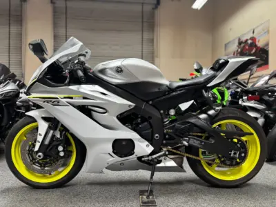2017 Yamaha R6