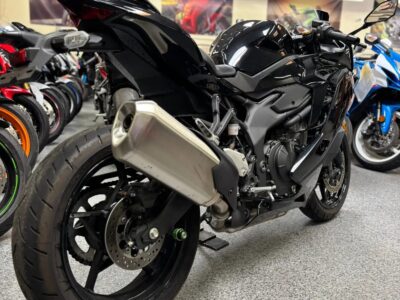 2024 Kawasaki Ninja ZX4R