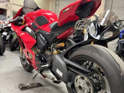 2024 Ducati Panigale V4S
