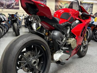 2024 Ducati Panigale V4S