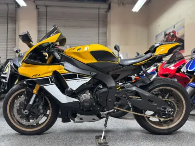 2016 Yamaha R1 60TH ANNIVERSARY EDITION