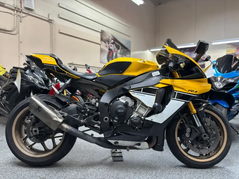 2016 Yamaha R1 60TH ANNIVERSARY EDITION