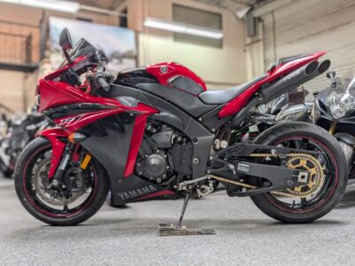 2013 Yamaha R1