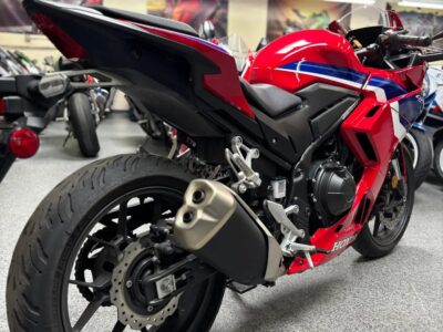 2025 HONDA CBR500R ABS