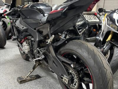 2015 Yamaha R1 RAVEN