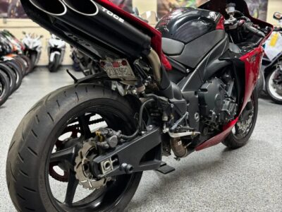 2011 Yamaha R1 Crossplane