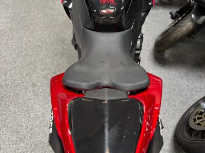 2011 Yamaha R1 Crossplane