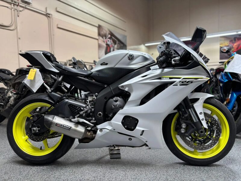 2017 Yamaha R6