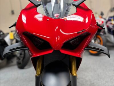 2022 Ducati Panigale V4S