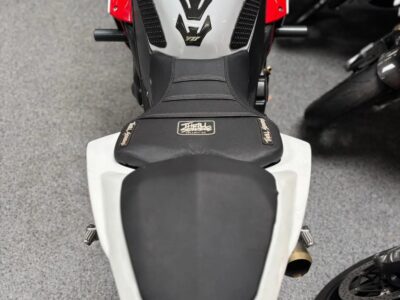 2009 Yamaha R1 Crossplane
