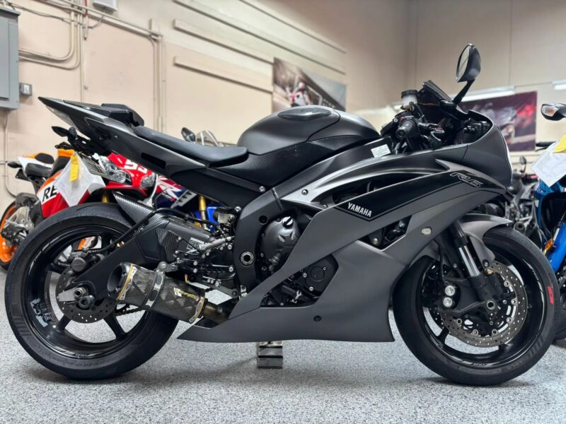 2016 Yamaha R6