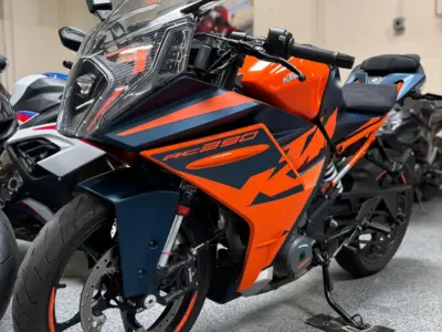 2022 KTM RC390