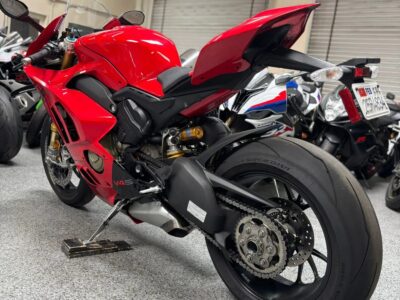 2022 Ducati Panigale V4S