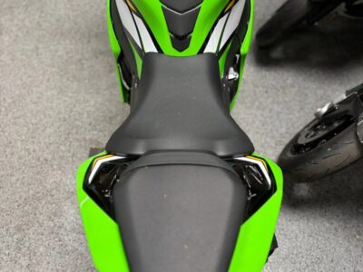 2025 KAWASAKI NINJA ZX10R