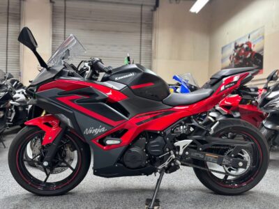 2025 Kawasaki Ninja 500 ABS