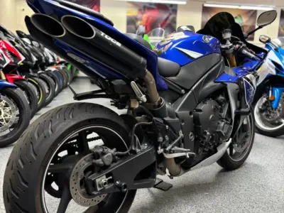 2013 Yamaha R1