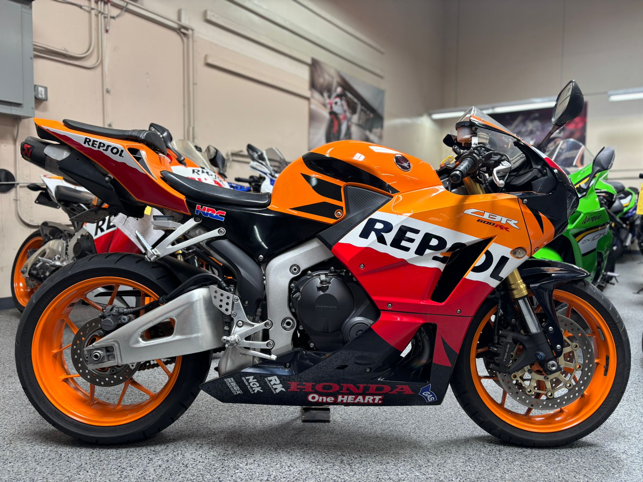 2013 Honda CBR600RR REPSOL - AK Motors