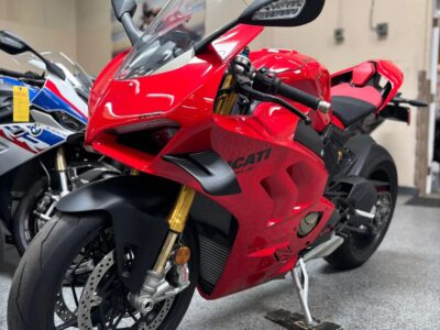 2022 Ducati Panigale V4S