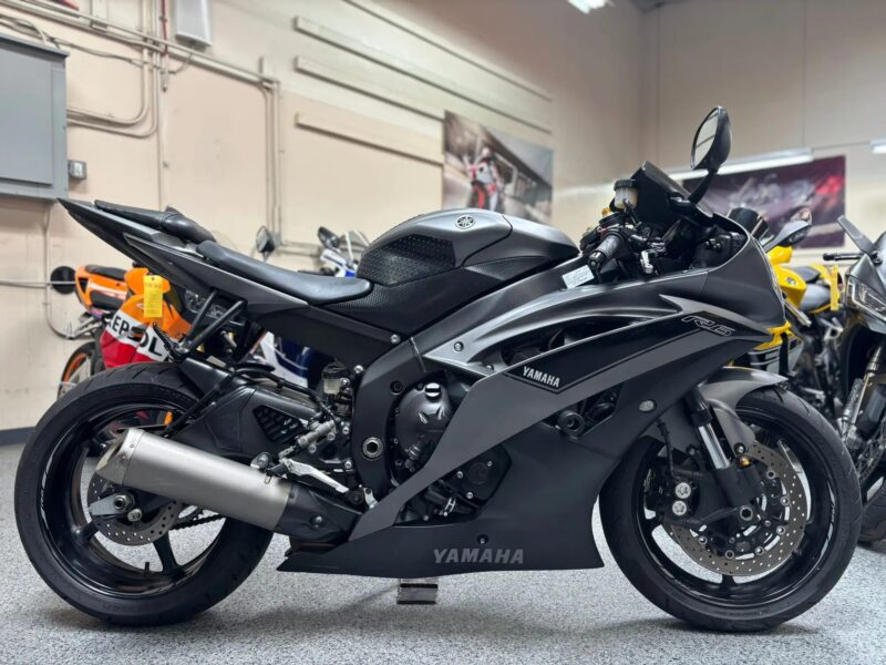 2016 Yamaha R6