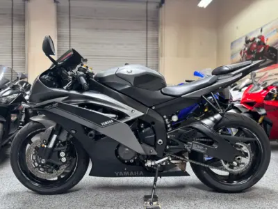 2016 Yamaha R6