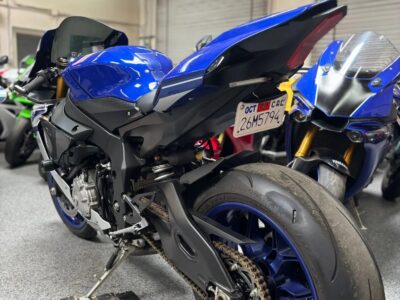 2016 Yamaha R1