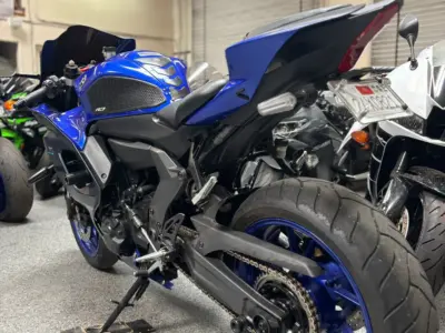 2022 YAMAHA R7