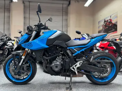 2023 Suzuki GSX 8S