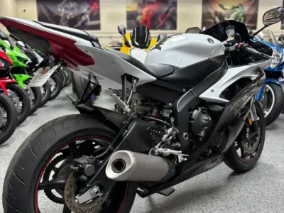2012 Yamaha R6 Raven