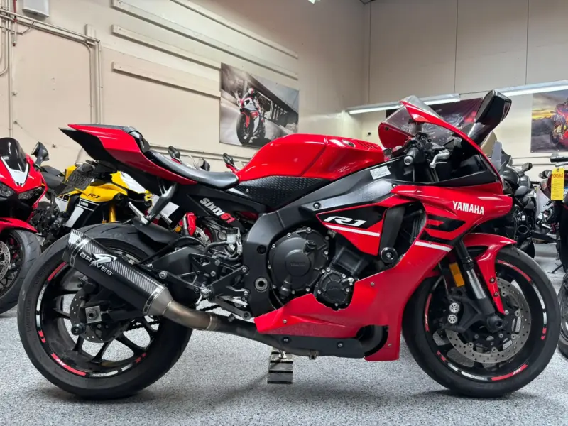 2019 Yamaha R1