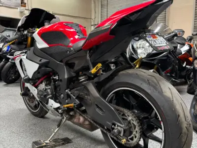 2015 Yamaha R1