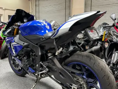 2017 Yamaha R1