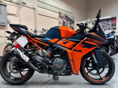 2023 KTM RC390