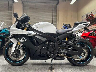 Suzuki GSXR 750 Sport Bike for Sale