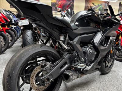 2024 Yamaha R7 Sport Bike for Sale
