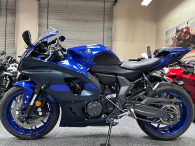 2024 Yamaha R7