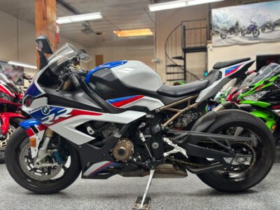 2022 BMW S1000RR M PACKAGE + CARBON WHEELS