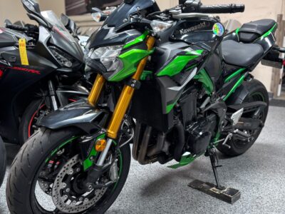 2024 Kawasaki Z900 SE