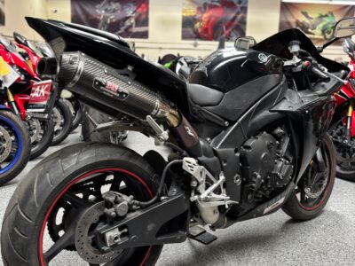 2010 Yamaha R1 Crossplane
