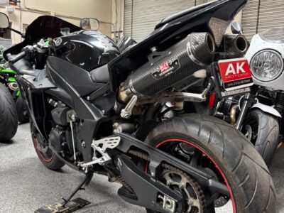 2010 Yamaha R1 Crossplane