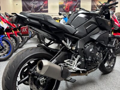 2020 YAMAHA MT10 MT-10