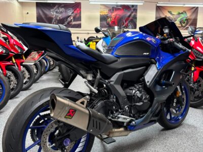 2023 YAMAHA R7