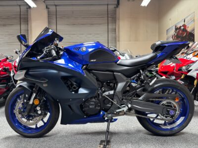 2023 YAMAHA R7