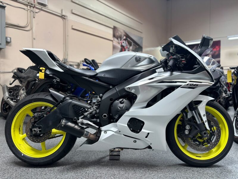2017 Yamaha R6