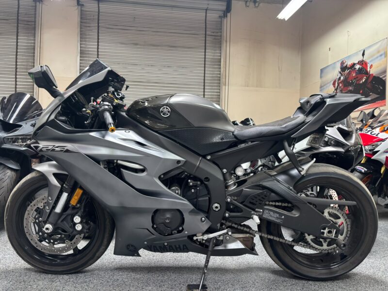 2019 Yamaha R6