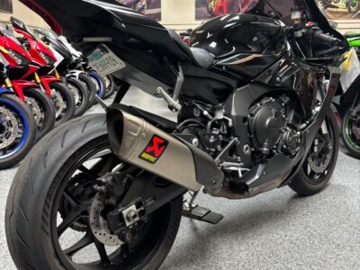 2021 Yamaha R1
