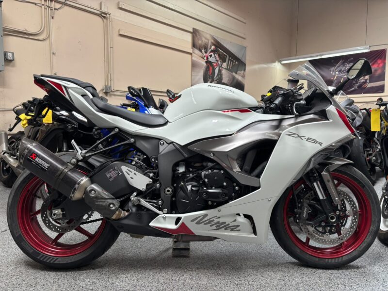 2025 Kawasaki Ninja 636 ZX6R ABS