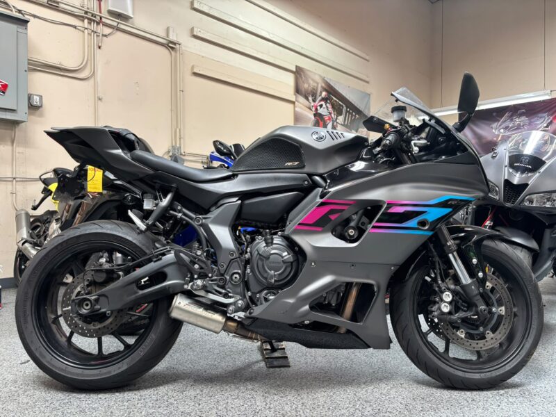 2024 Yamaha R7