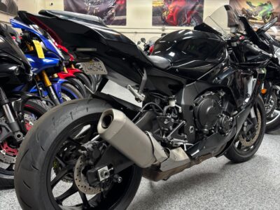 2020 Yamaha R1