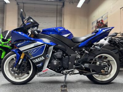 2013 Yamaha R1